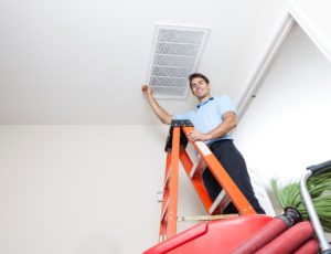 Cleaning Dirty Ductwork